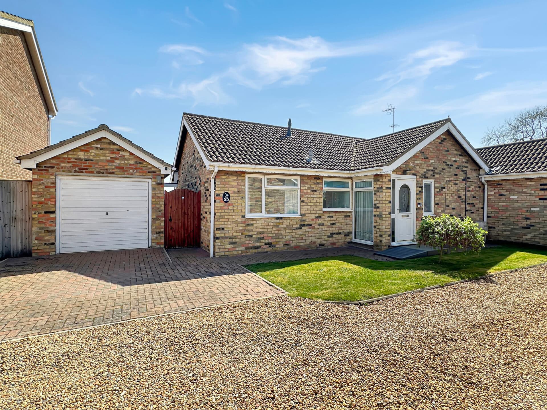 Elizabethan Way, Brampton, PE28