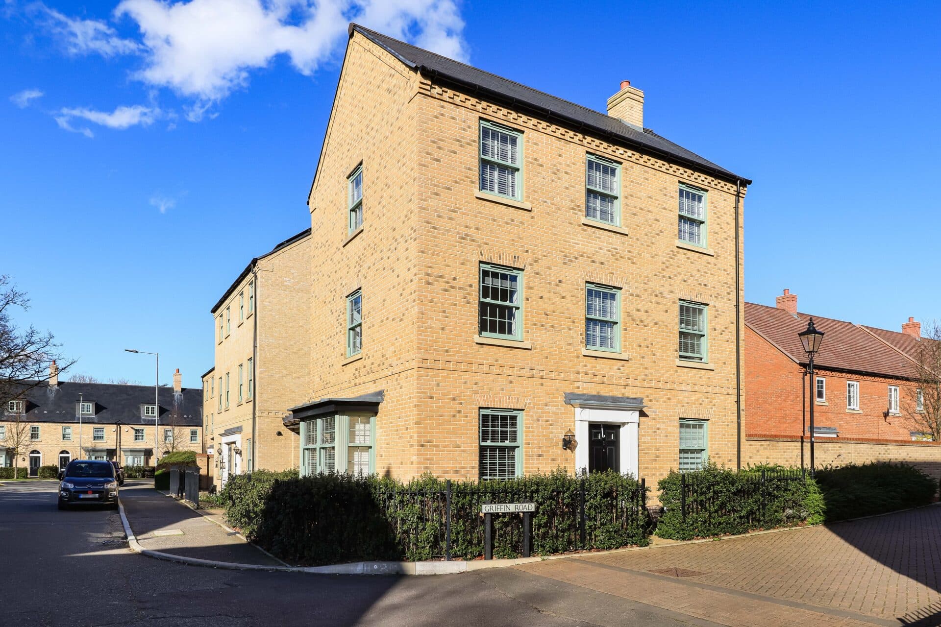 Griffin Road, Brampton, PE28